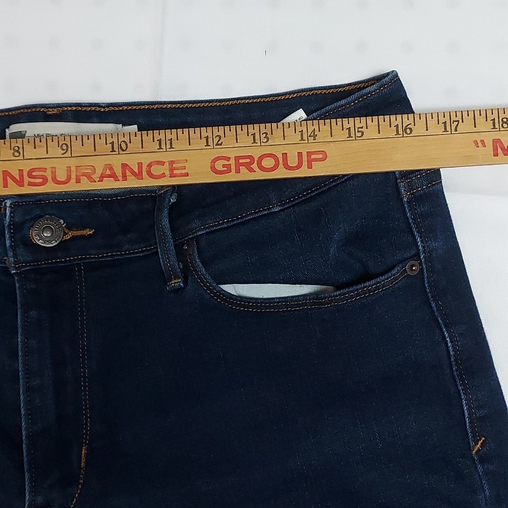 Levis Women's Blue Jeans Sz 14 - Picture 8 of 9